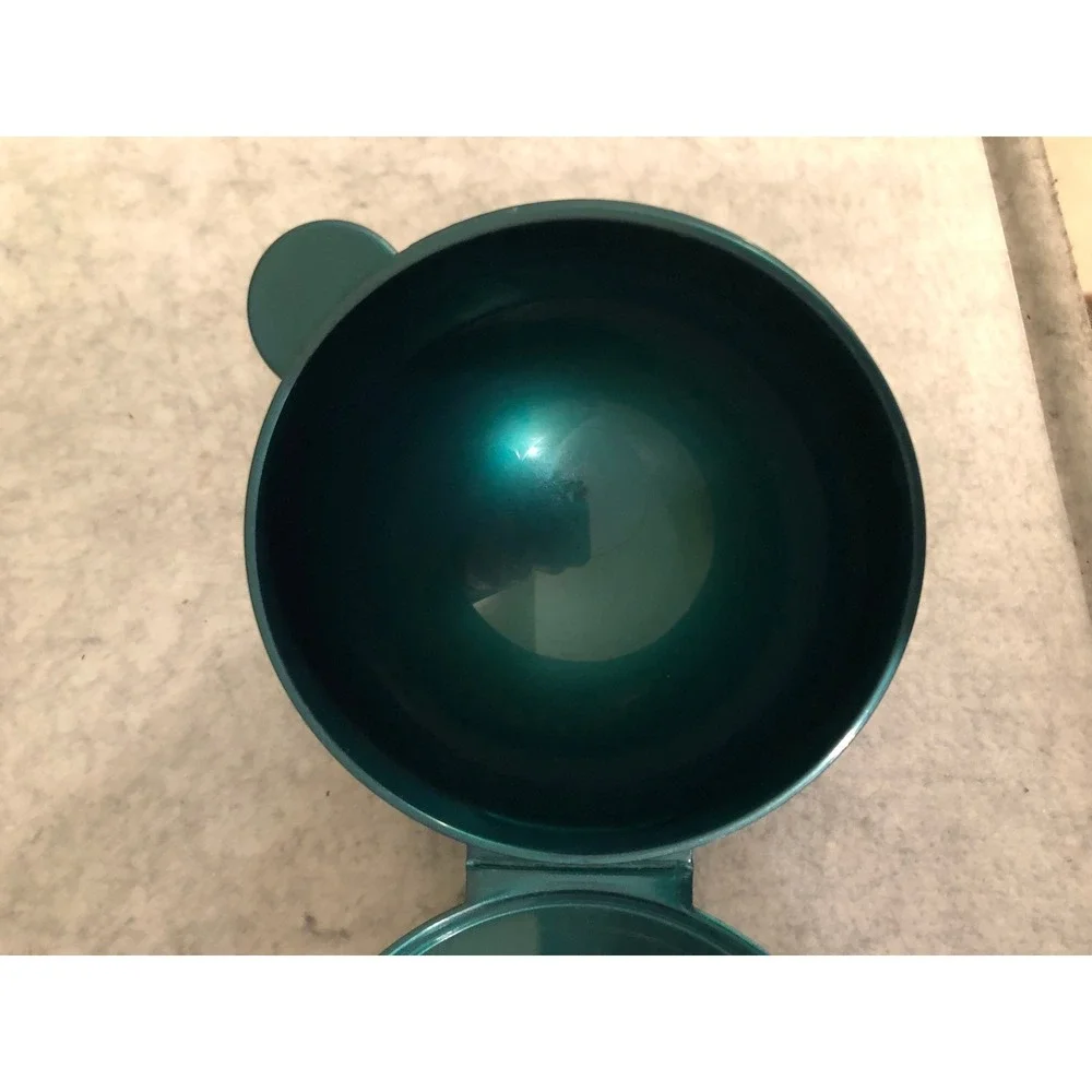 Vintage Tupperware Forget-Me-Not Hanging Onion Tomato Keeper Metallic Green 4518